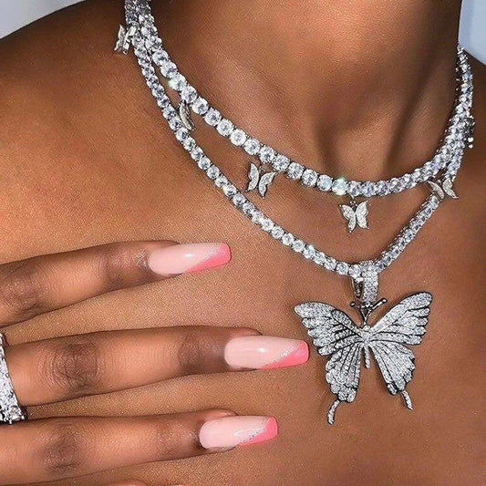 Cuban Butterfly Necklace - BossBabe401