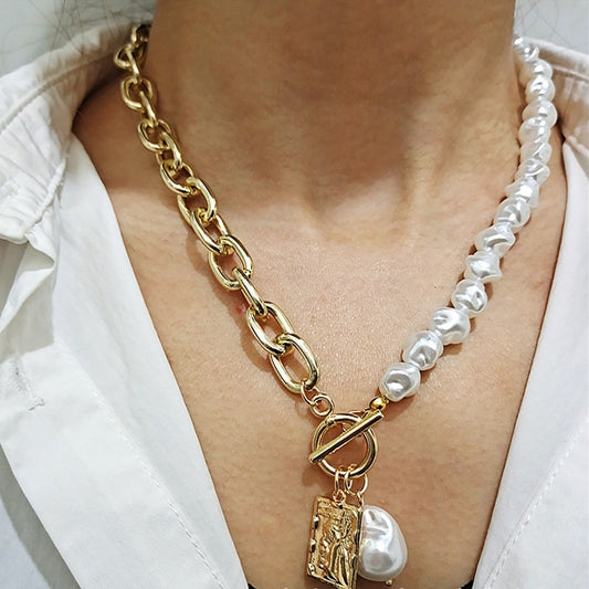 Baroque Irregular Pearl Lock Chain Necklace - BossBabe401